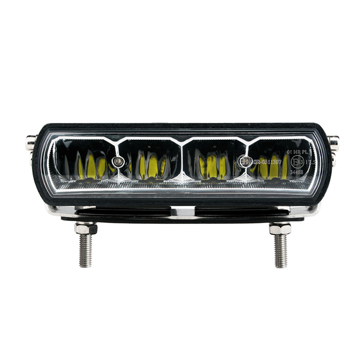 LED-Arbeitsscheinwerfer mit Tagfahrlicht